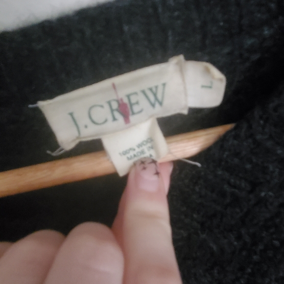 L 100% wool J.CREW sweater - Picture 3 of 3